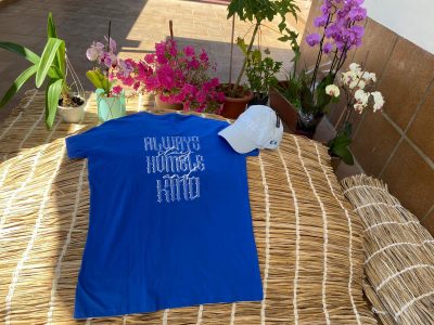 41dcfe55 d9e3 492e a137 08e6003b4662 T-shirt “Always stay humble and kind”