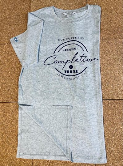 590c46b4 c0d2 4b90 98ad 0f4eee9a6d55 T-shirt “Everything finds completion in Him”