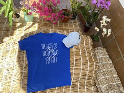 9dd2c32b 6e11 439e 957c 2d09b01b6736 T-shirt “Always stay humble and kind”