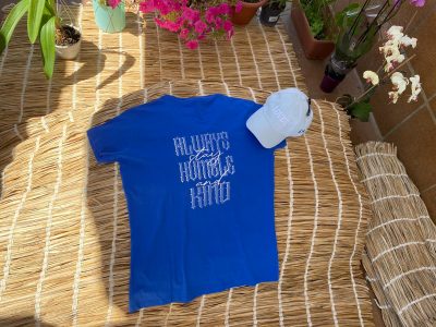 dbc9230f 9861 47e4 a2bf ae541b546ee6 T-shirt “Always stay humble and kind”