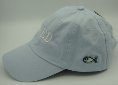 img 3737 Gorra “Loved” azul cielo.