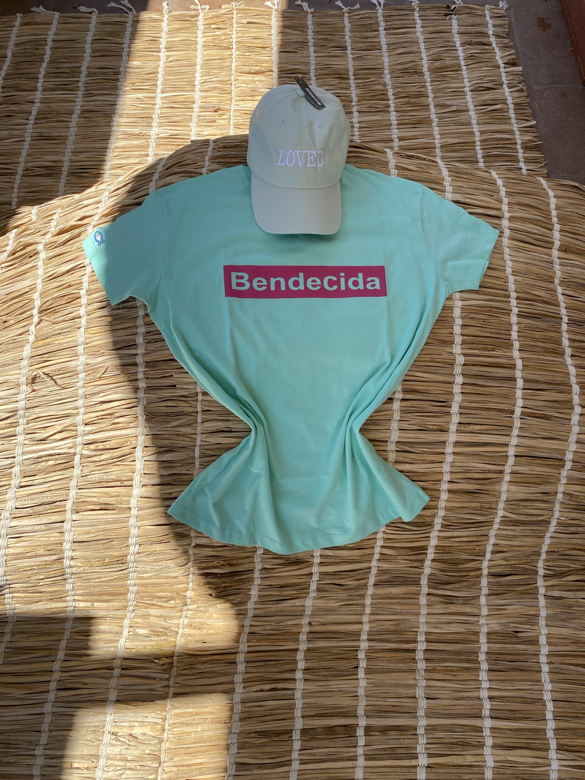 img_4046 img 4046 scaled Camiseta “Bendecida”