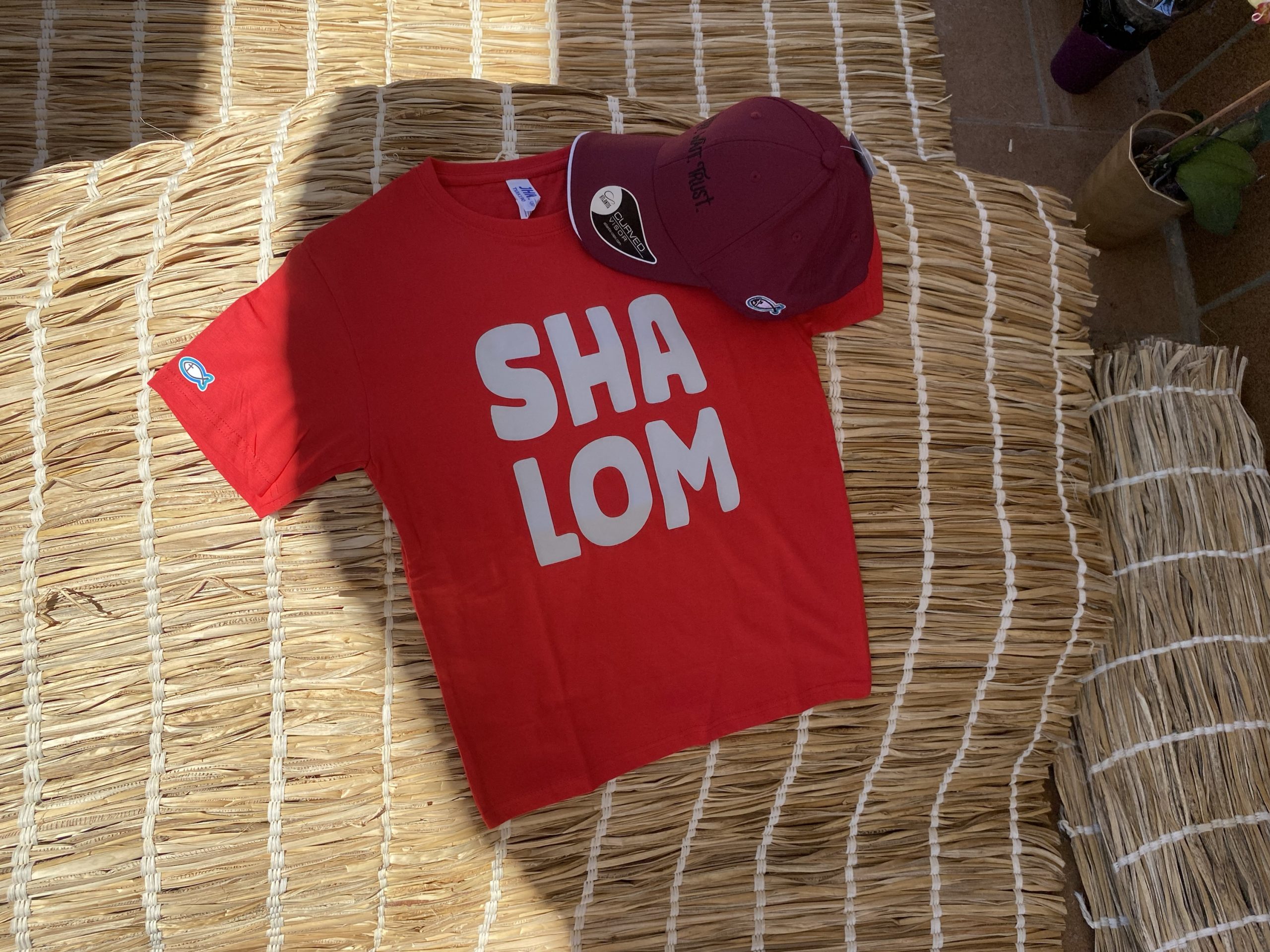 img_4057 img 4057 scaled Camiseta “Shalom”