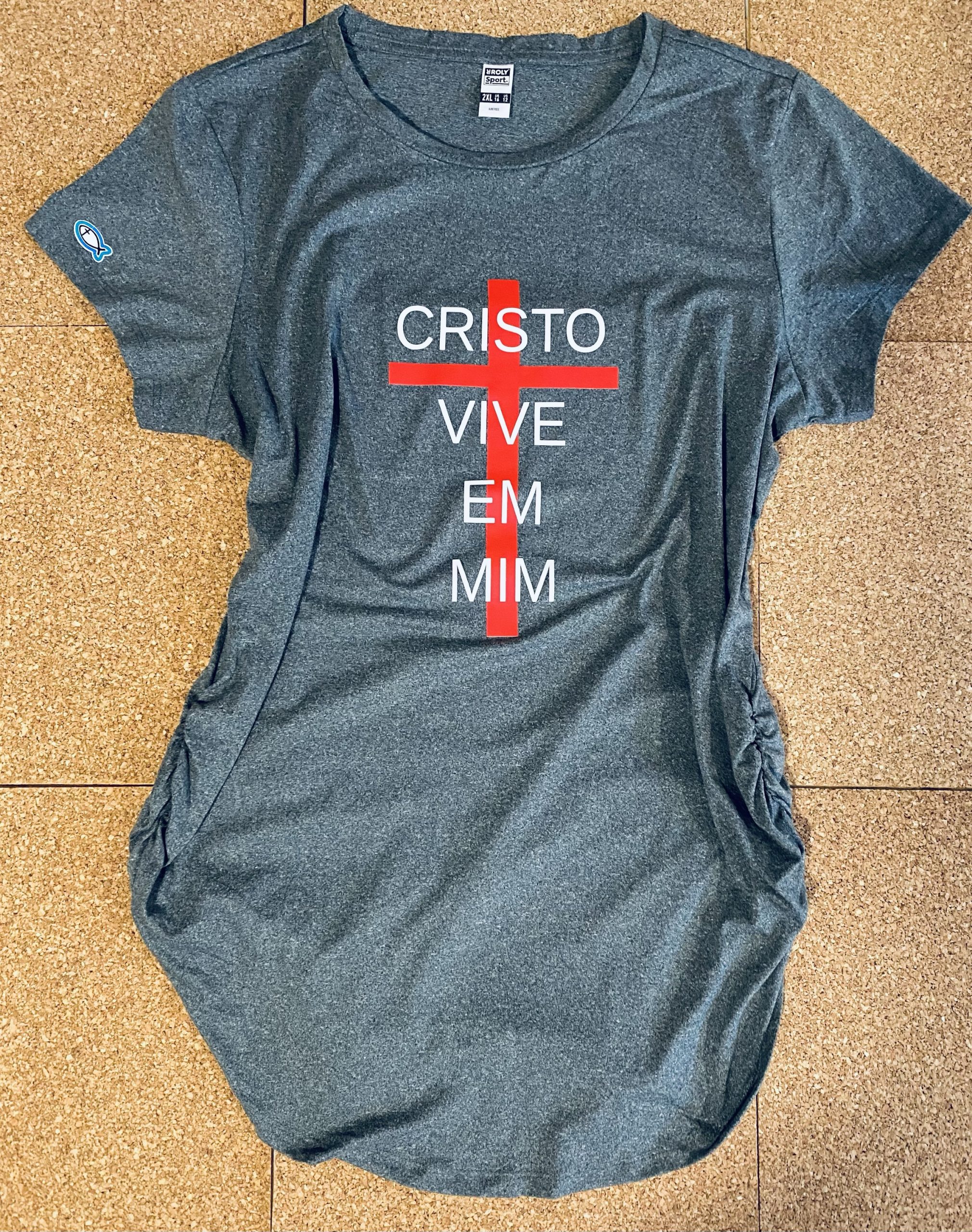 img_4809 img 4809 scaled Camiseta “Cristo vive em mim” (Português)