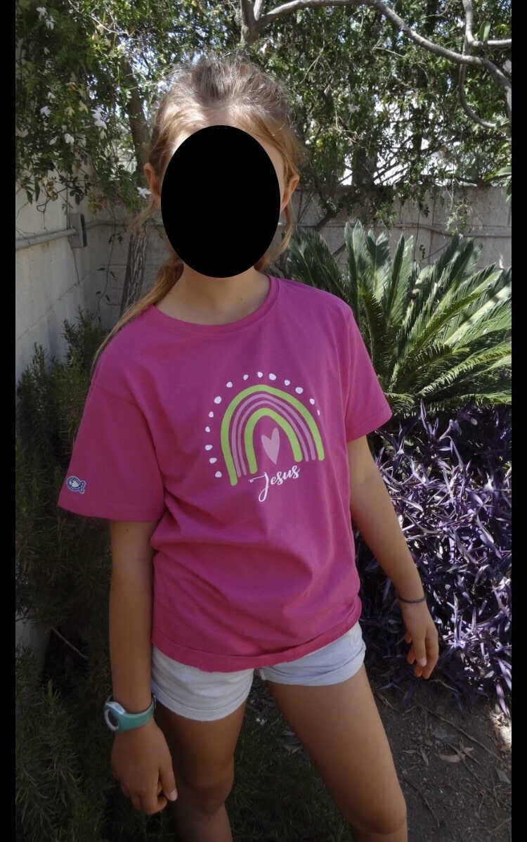 img_5399 img 5399 Camiseta “Jesús” corazón