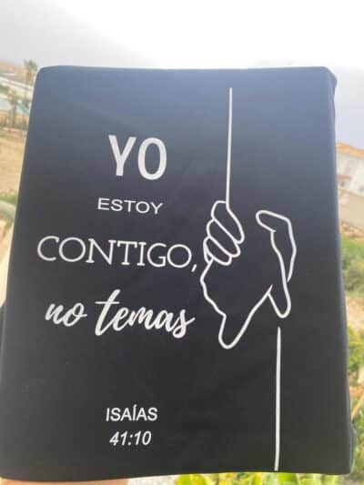 59862cb3 fec7 4465 91d9 60f1dd6b6935 Camiseta Yo estoy contigo Isaías 41:10